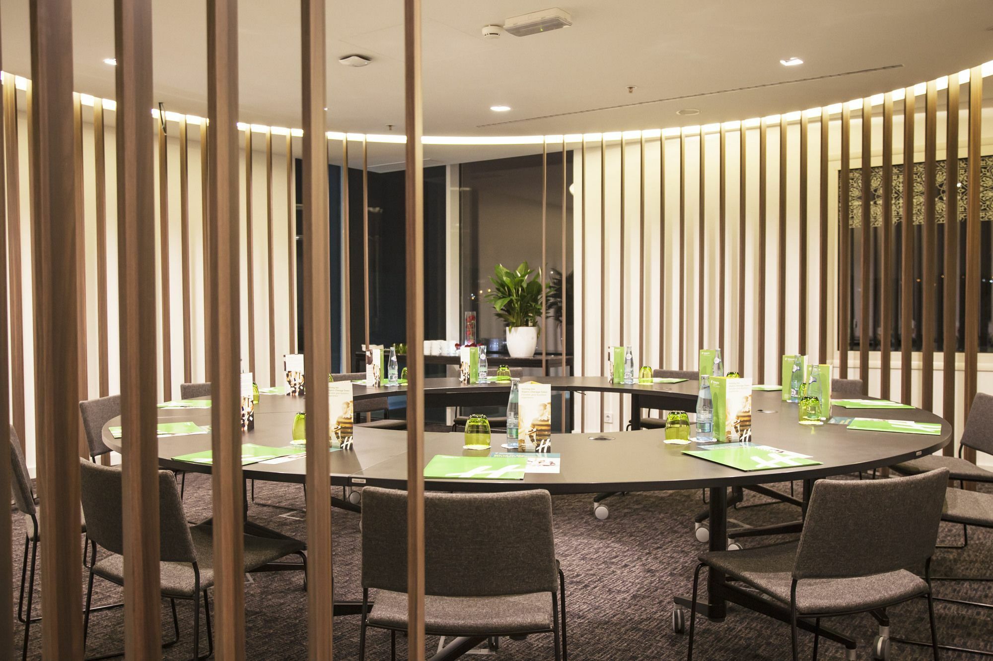 Holiday Inn Algiers - Cheraga Tower By Ihg Kültér fotó